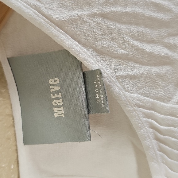 Maeve Blouse. - Picture 3 of 8